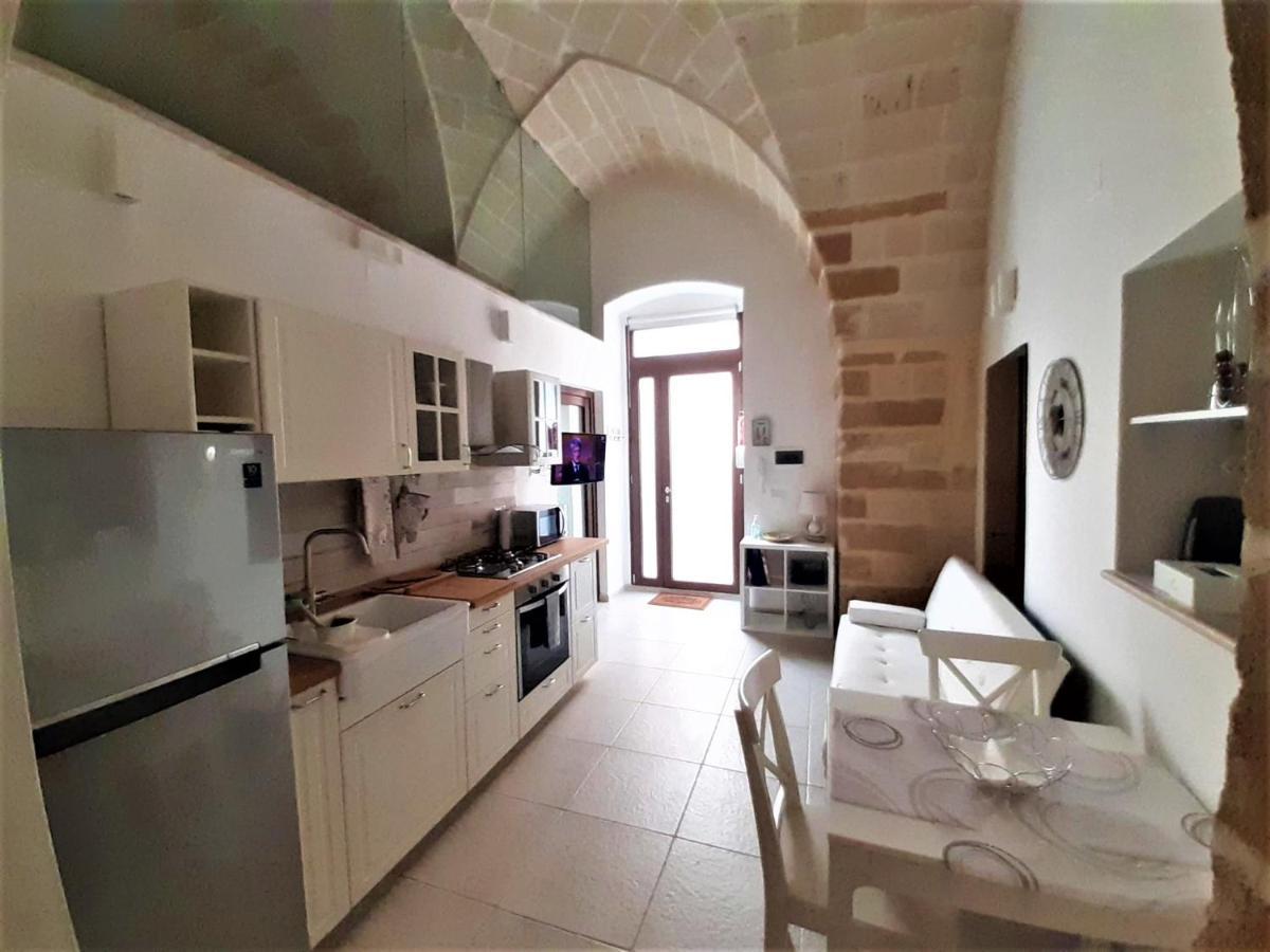 Ferienwohnung Casa Mima: Locazione Turistica Nel Centro Storico Brindisi Exterior foto