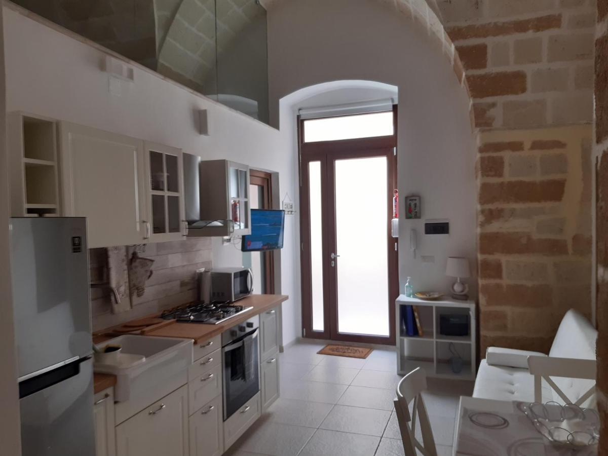 Ferienwohnung Casa Mima: Locazione Turistica Nel Centro Storico Brindisi Exterior foto